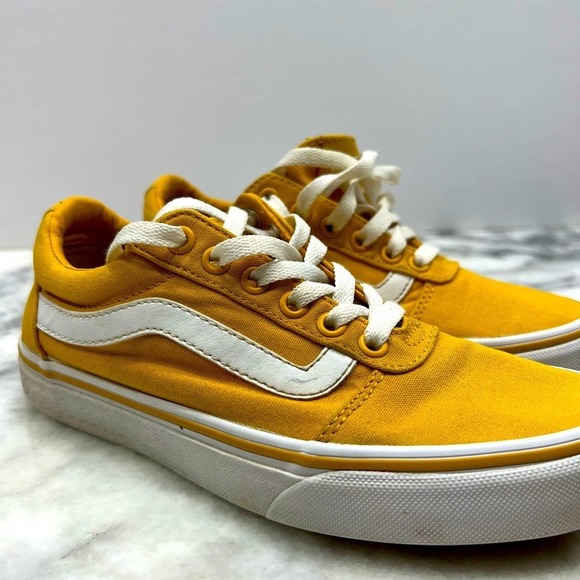 Vans Shoes - VANS Women's Ward Low Top Mustard Yellow Lace Up Sneaker Shoes- Size 6